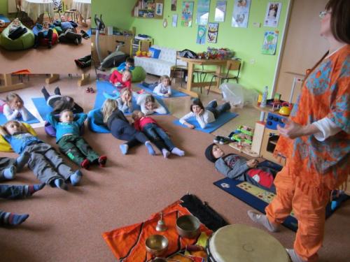 20150212 - ŠD - Muzikoterapie ve školní družině