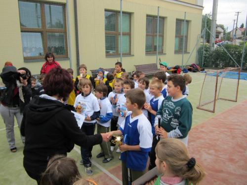 20120516 - Naše školní družina pořádala florbalový turnaj