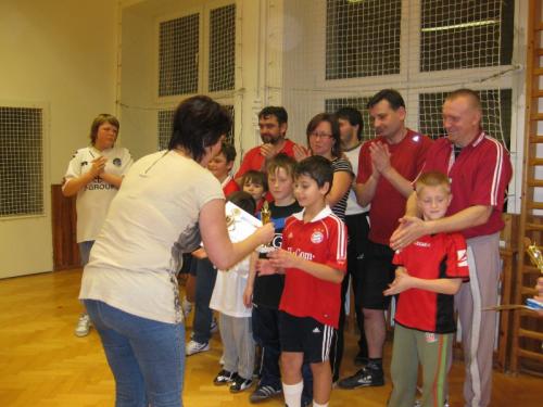 20101209 - Školní družina uspořádala turnaj v mini kopané
