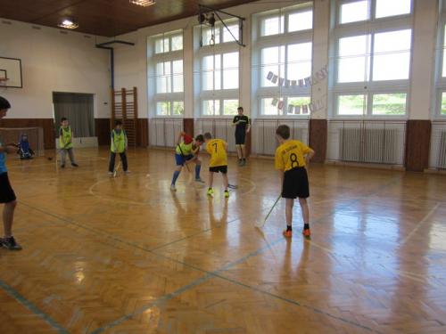 20160421 - ŠD - Florbalový turnaj školních družin v Osvětimanech